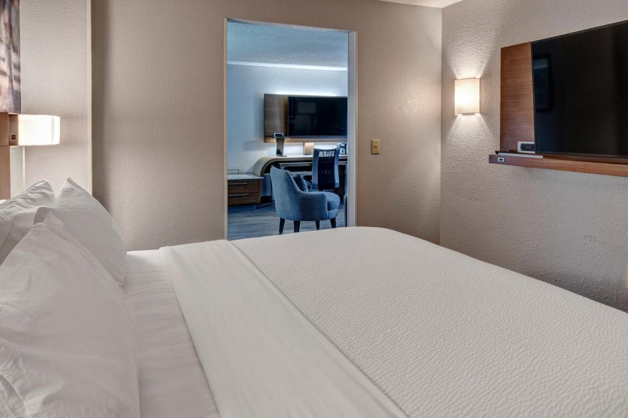 Courtyard By Marriott Nashville Vanderbilt West End מראה חיצוני תמונה