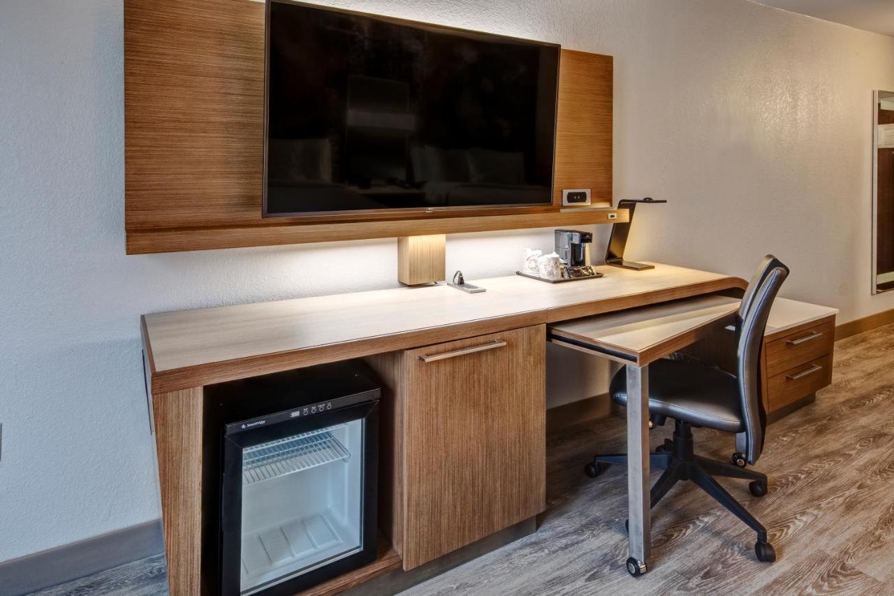 Courtyard By Marriott Nashville Vanderbilt West End מראה חיצוני תמונה