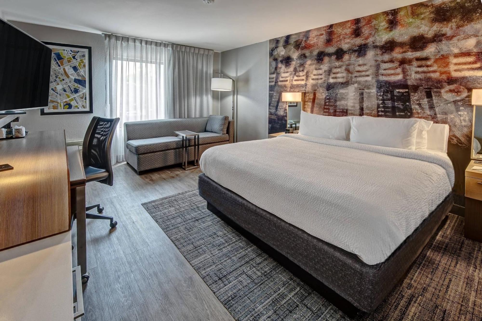 Courtyard By Marriott Nashville Vanderbilt West End מראה חיצוני תמונה