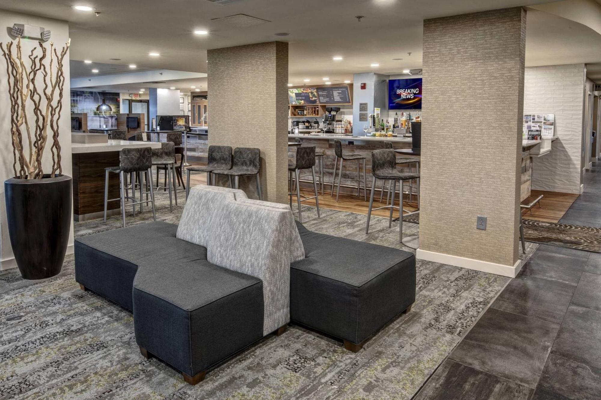 Courtyard By Marriott Nashville Vanderbilt West End מראה חיצוני תמונה
