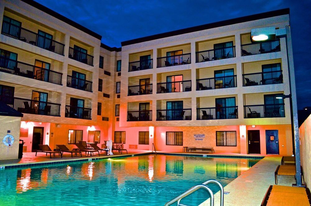 Courtyard By Marriott Nashville Vanderbilt West End מראה חיצוני תמונה