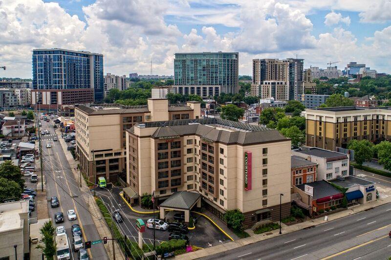Courtyard By Marriott Nashville Vanderbilt West End מראה חיצוני תמונה