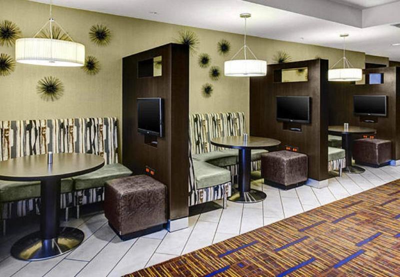 Courtyard By Marriott Nashville Vanderbilt West End מראה חיצוני תמונה