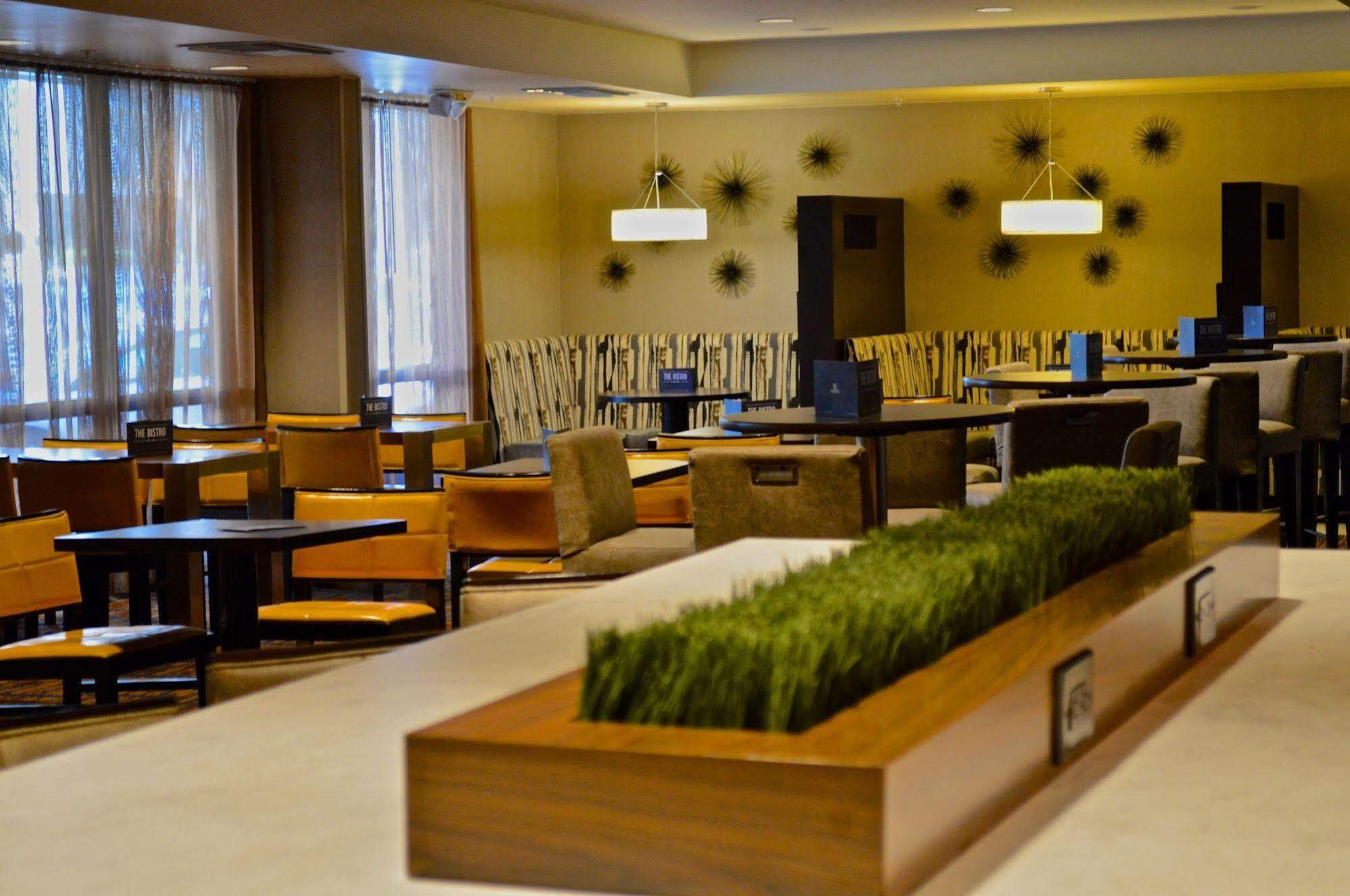 Courtyard By Marriott Nashville Vanderbilt West End מראה חיצוני תמונה