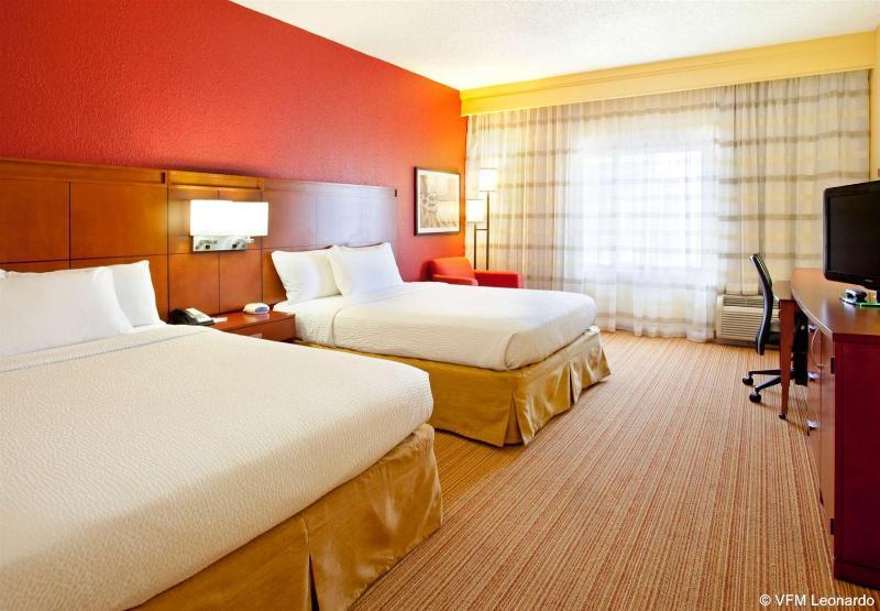 Courtyard By Marriott Nashville Vanderbilt West End מראה חיצוני תמונה